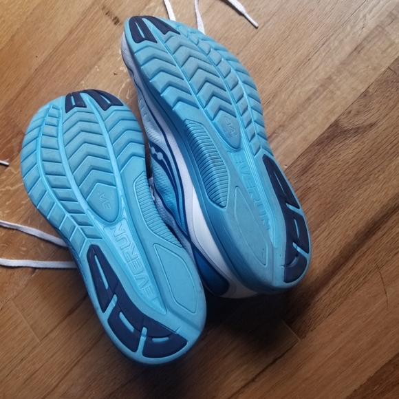 Saucony Kinvara 10 XT-900 - Picture 4 of 11